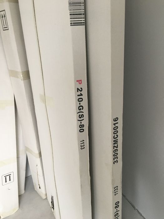 Usi interior de vanzare