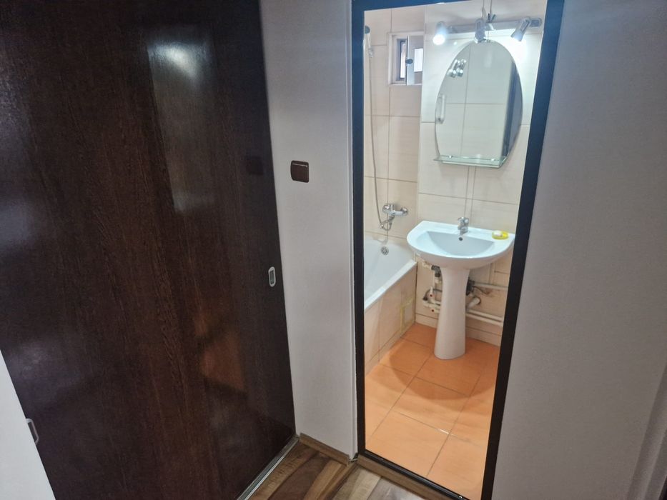 Închiriere apartament 2 camere
