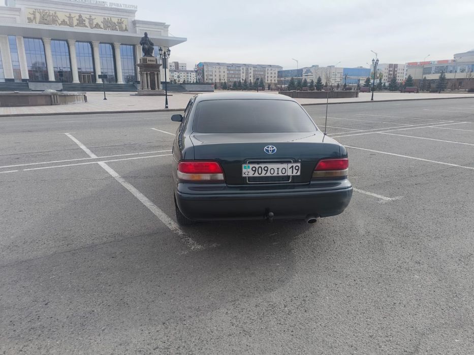 Машина авалон продам срочно