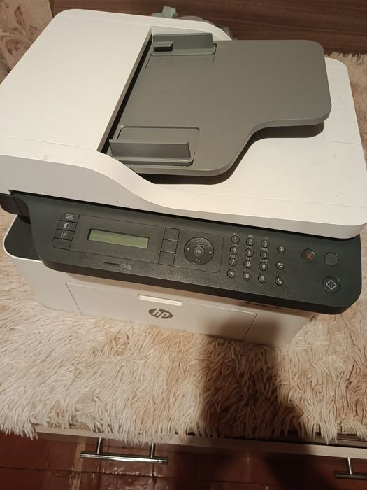 Принтер - сканер Laser MFP 137 fnw HP