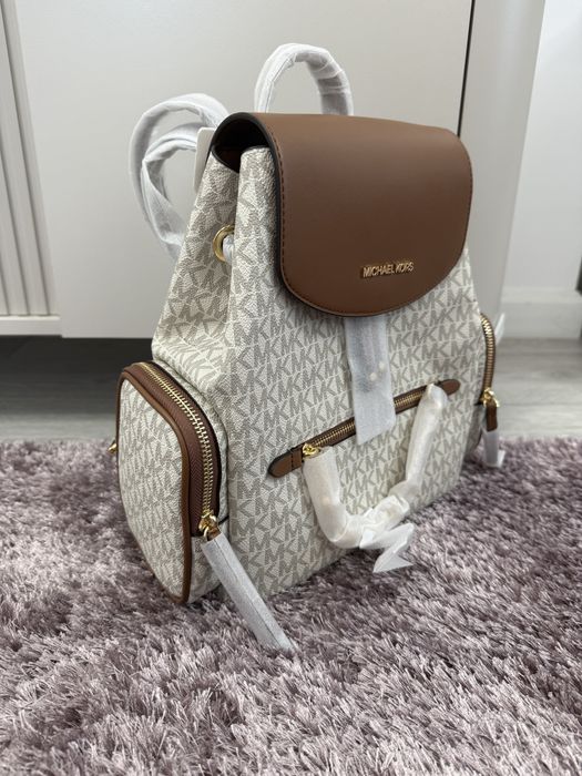 Ghiozdanel Michael Kors Crem