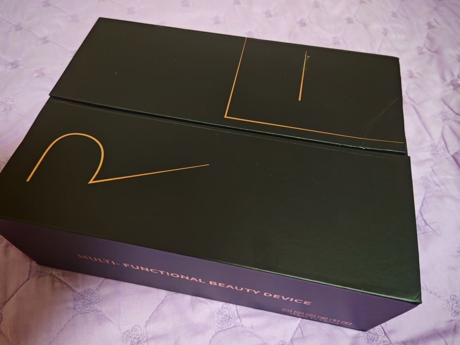 Массажер для лица