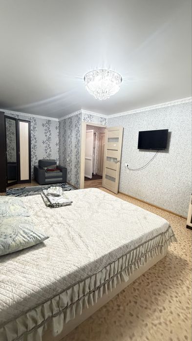 Сдам 1 комн посуточно