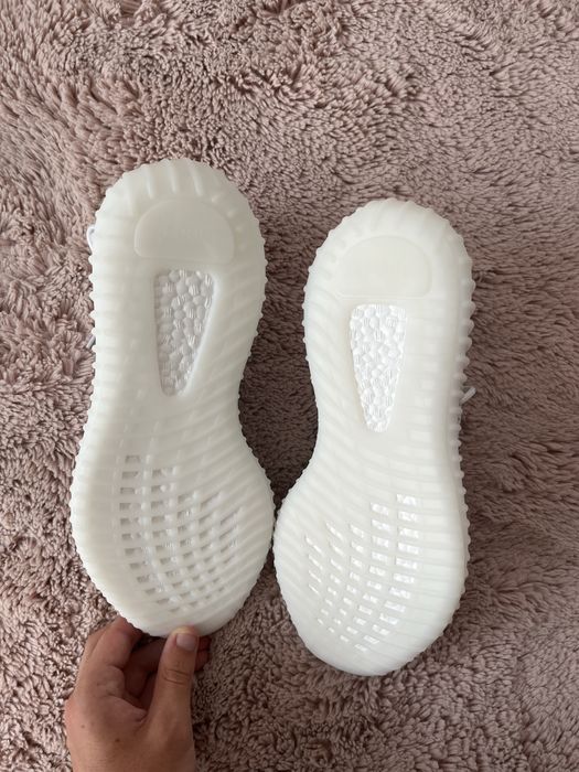 Yeezy 350 Boost Zebra