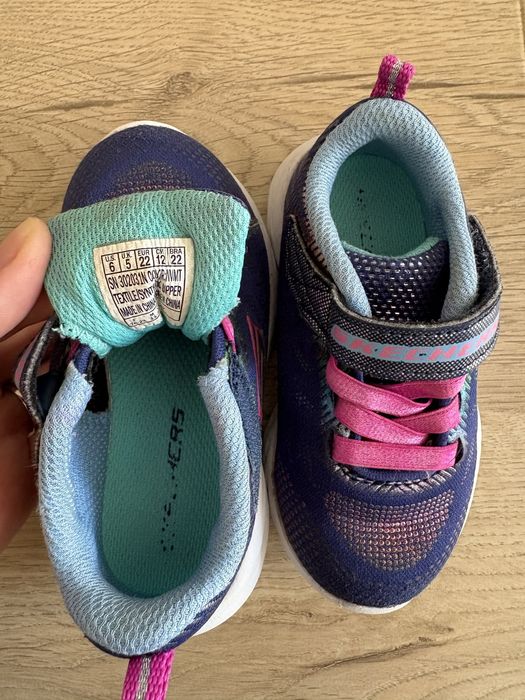 Момичешки маратонки Sketchers, 22 p-p