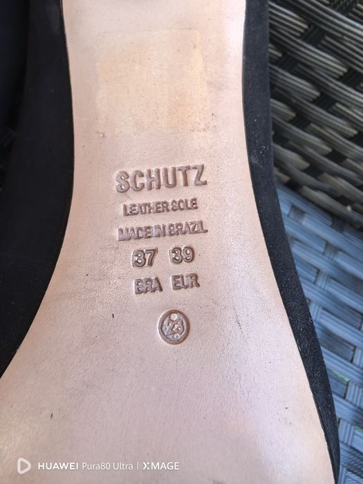 Schutz Обувки на Ток