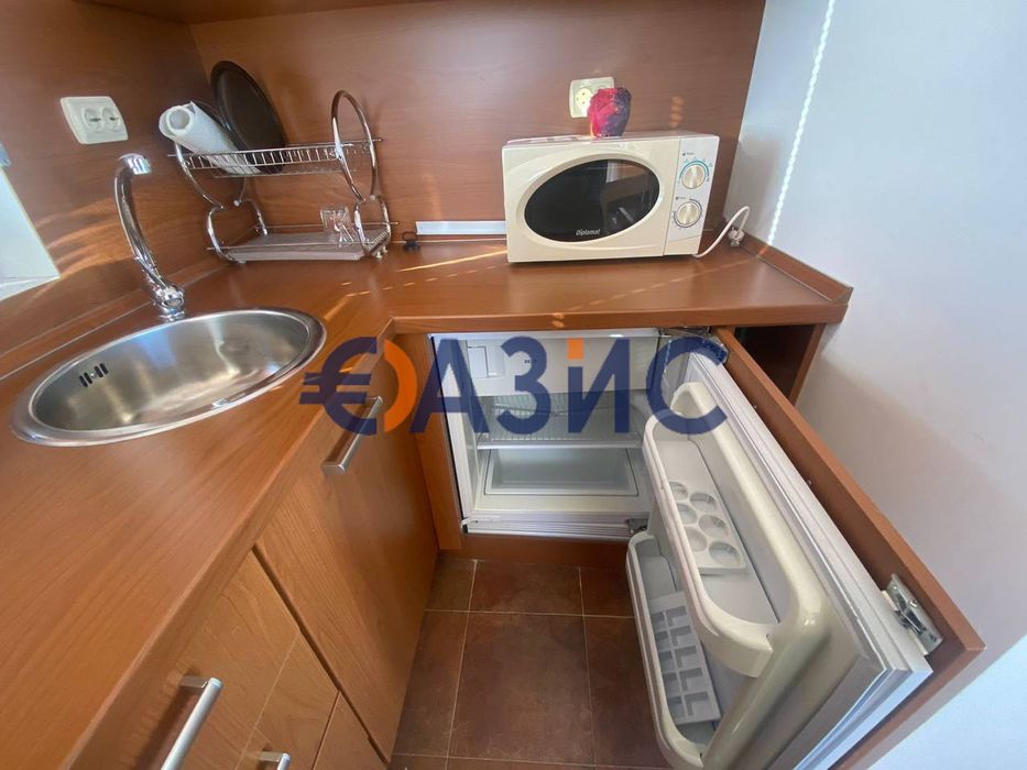 Продава се Двустаен апартамент в с. Кошарица, Област Бургас - 71 кв.м за 464 €/кв.м - Снимка #6