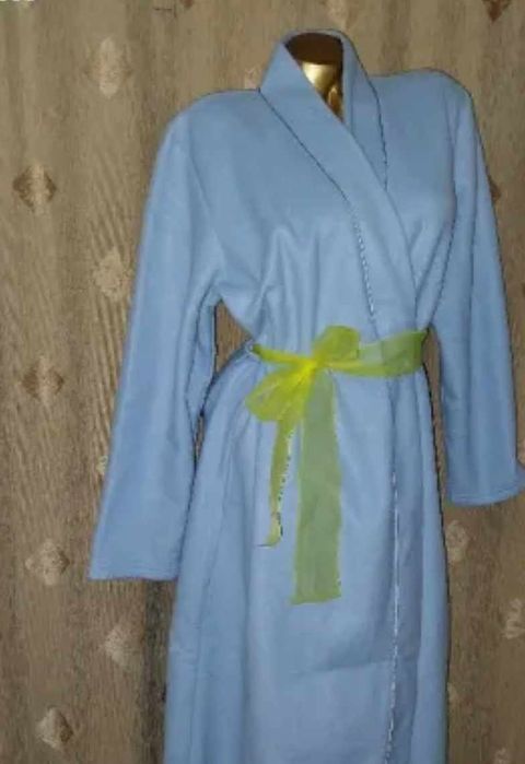 2XL Сатенени халати в различни цветове