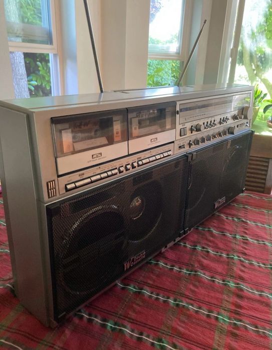 SHARP GF 777 radio casetofon