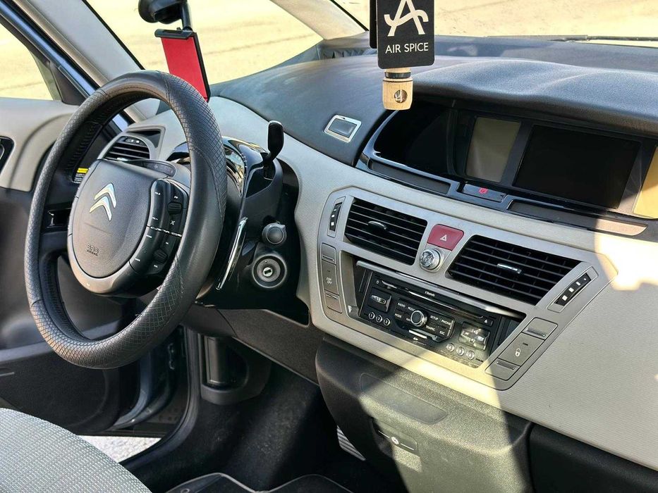 Citroen C4 Picasso Exclusive 100k РЕАЛНИ КМ