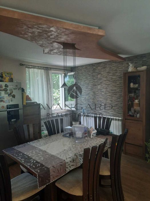 Продава се Къща в с. Брестник, Област Пловдив - 287 кв.м за 1255 €/кв.м - Снимка #4