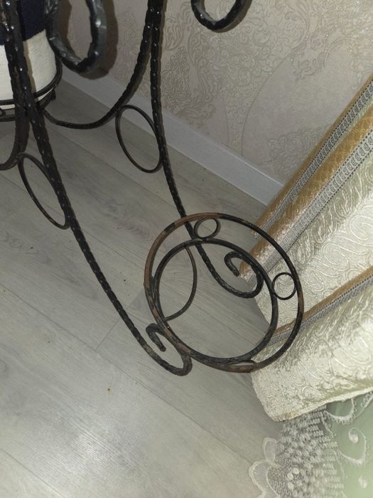 Полка для цветов