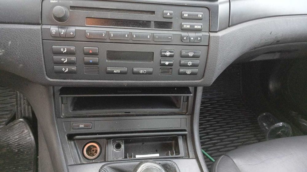 Dezmembrez BMW E46 -2. 0 Diesel Din 2003 - 204D4