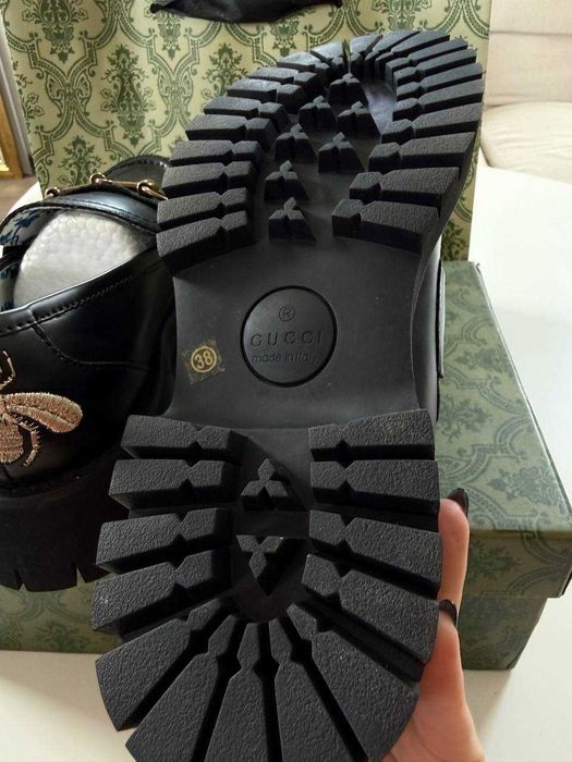 Мокасини Gucci размер 38