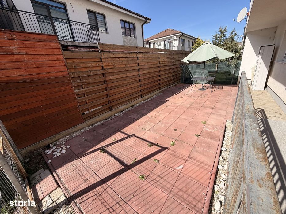 Apartament cu 2 camere! Grădină ! Parcare !