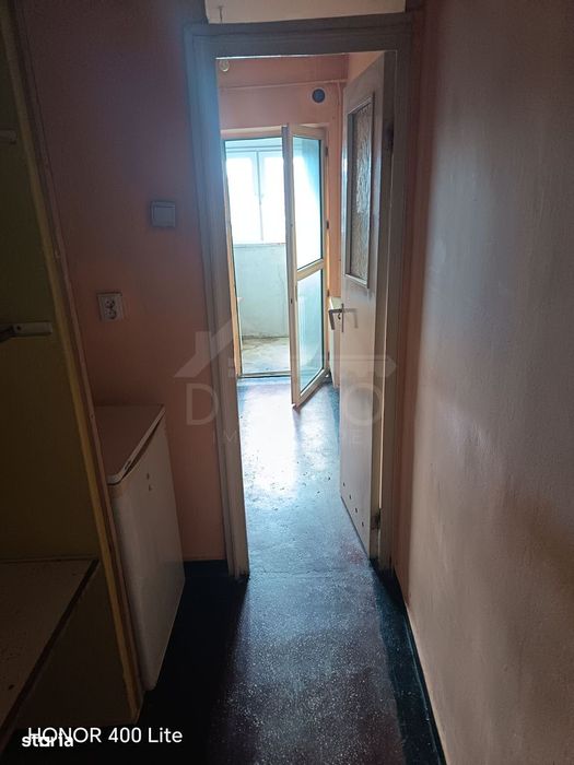 oferim spre vanzare apartament cu o camera