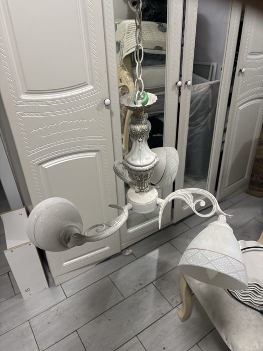 Люстры на выбор отличные