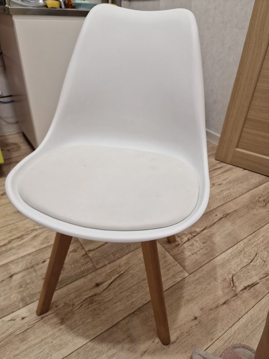 Продам стул за 6 тыс.