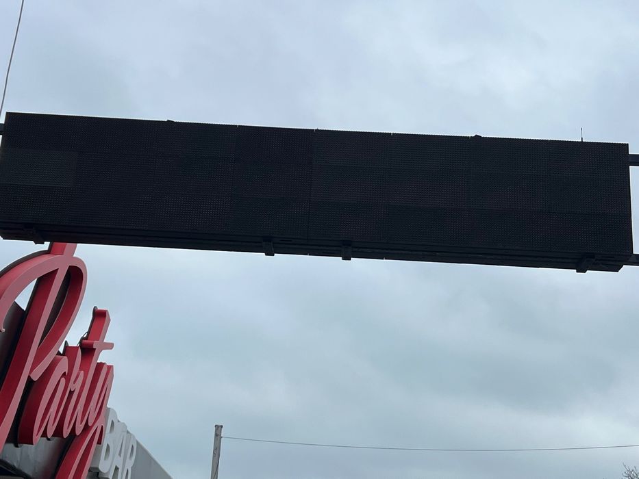 Светеща двустранна лед реклама