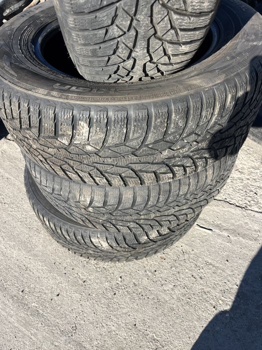 Гуми 215 65 16 Nokian