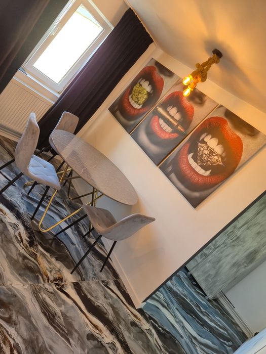 Inchiriez apartament regim hotelier !