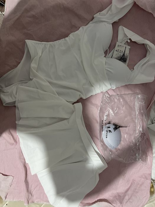 Продам новый купальник