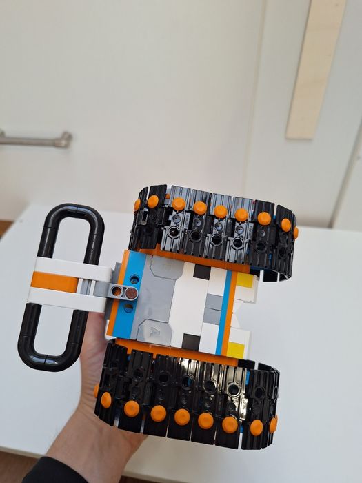 LEGO BOOST Creative Toolbox (17101) - complet