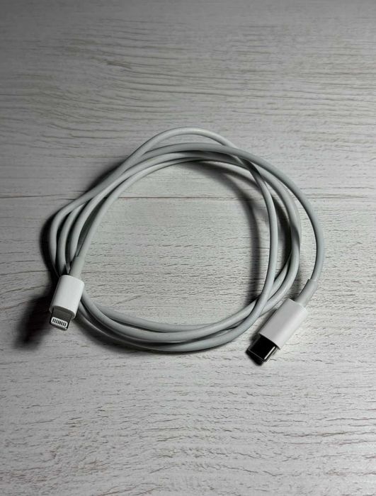 Кабели от Iphone Lightning, Оригинальные