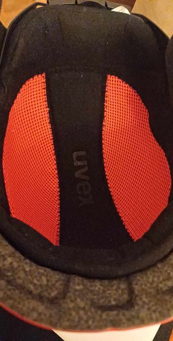 Каска Uvex heyya pro