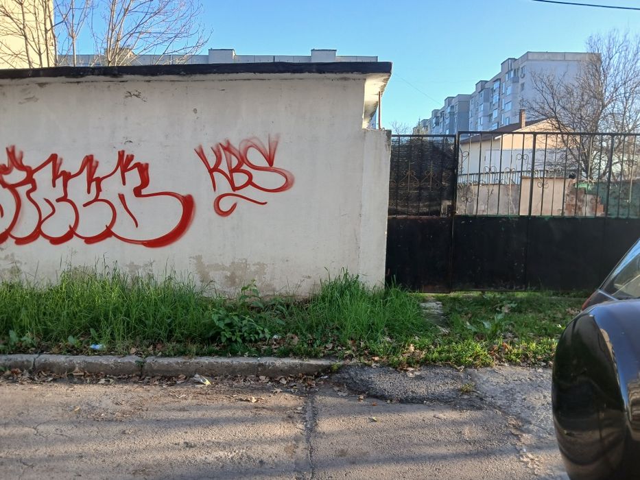 Отдавам къща под наем в Надежда 3