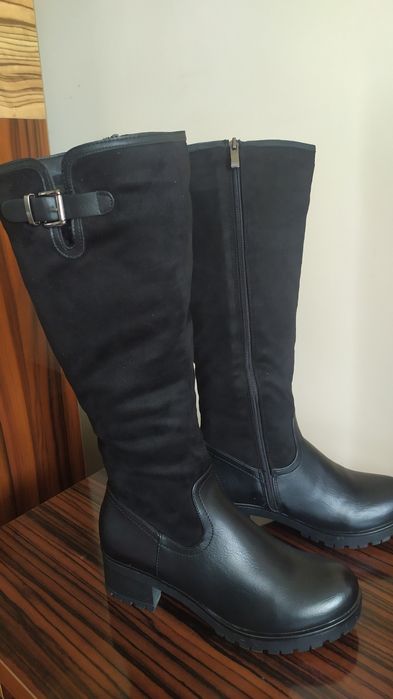 Сапоги новые 36 размера, подойдут на 37-38 размер