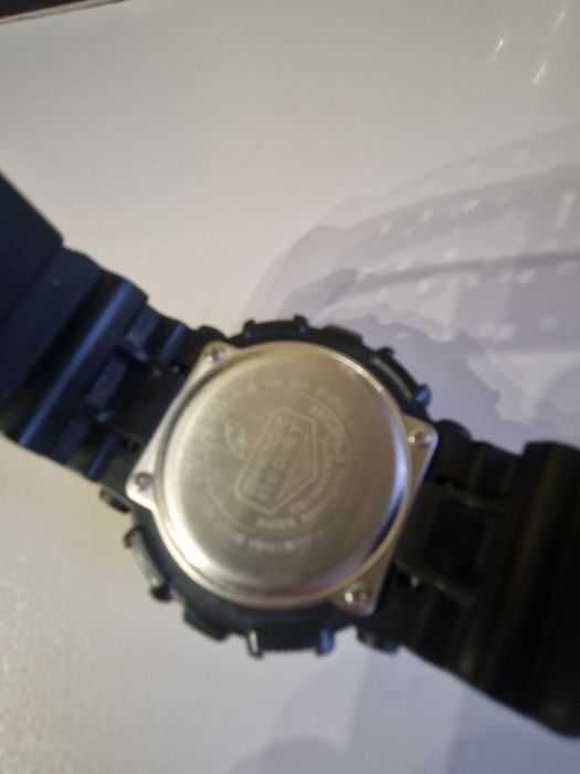 Часы Casio совершенно новые.