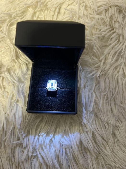 Inel de logodna superb