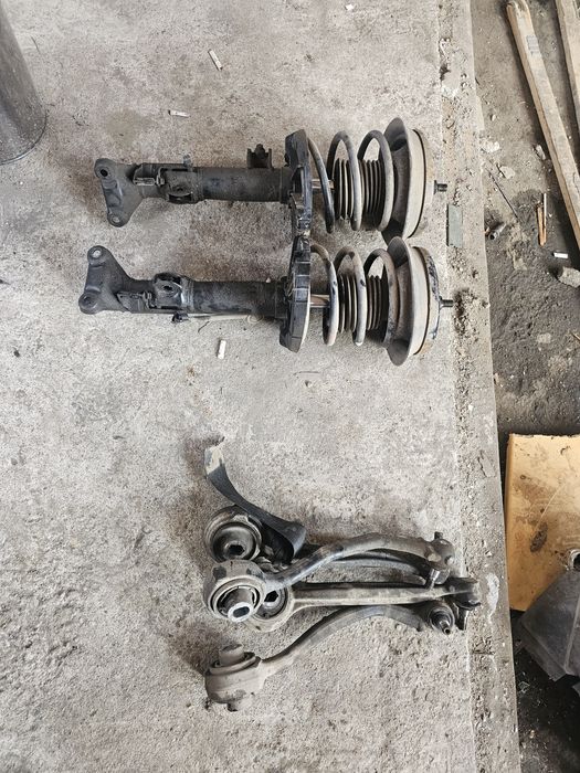 Fuzeta st dr etrier brat amortizor Mercedes CLK 2.7