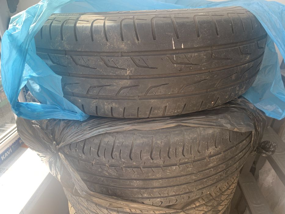 Продам 2 резины летние