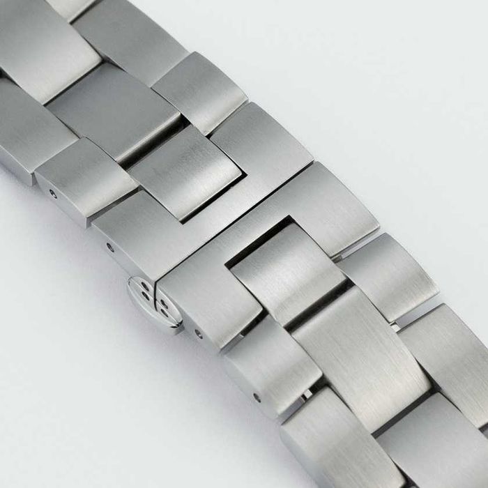 Baume&Mercier Clifton Club 42mm Quartz M0A10412