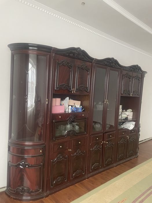 Стенка гарнитура