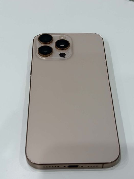 iPhone 16 Pro Max 256GB Gold