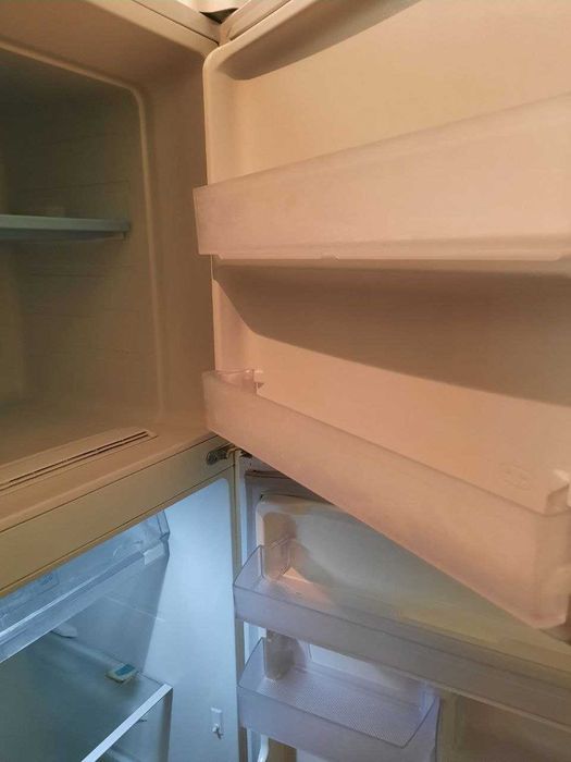 Samsung Холодильник (Качественный, Рабочий)