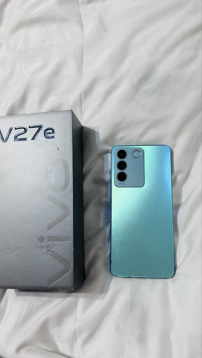 продается телефон