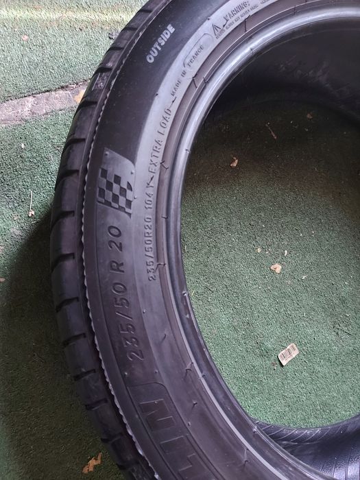 235 50 20 Michelin DOT 2019 vara