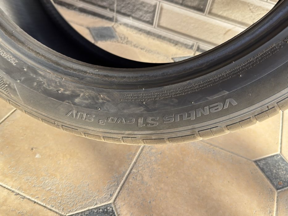 Hankook Ventus S1 255/45/R20