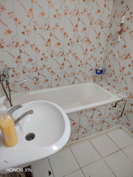 3xonali kvartira sotiladi