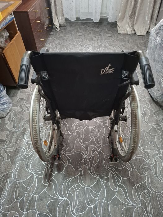 Коляска инвалидная, сиденье 45