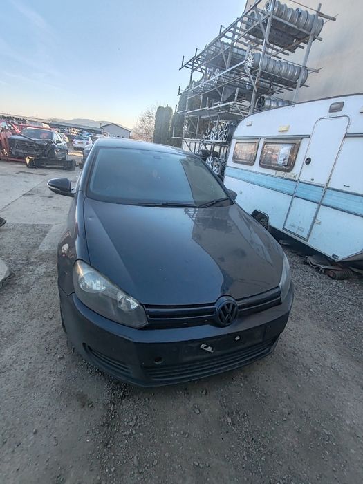 Dezmembrez Volkswagen Golf Vi 5K1 2011 1.6 Tdi Cay 77Kw|105Hp