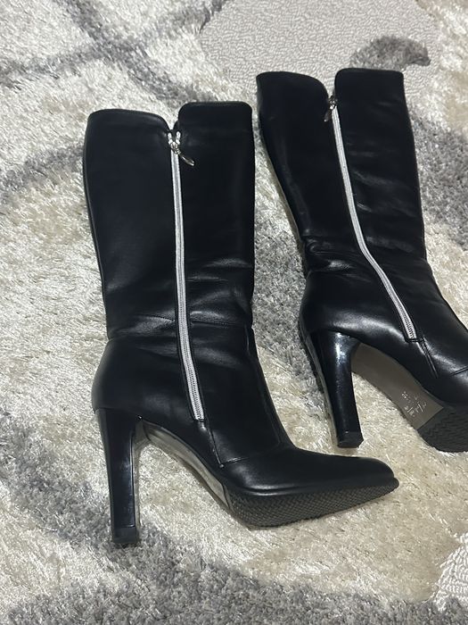 Cizme lungi cu toc dama