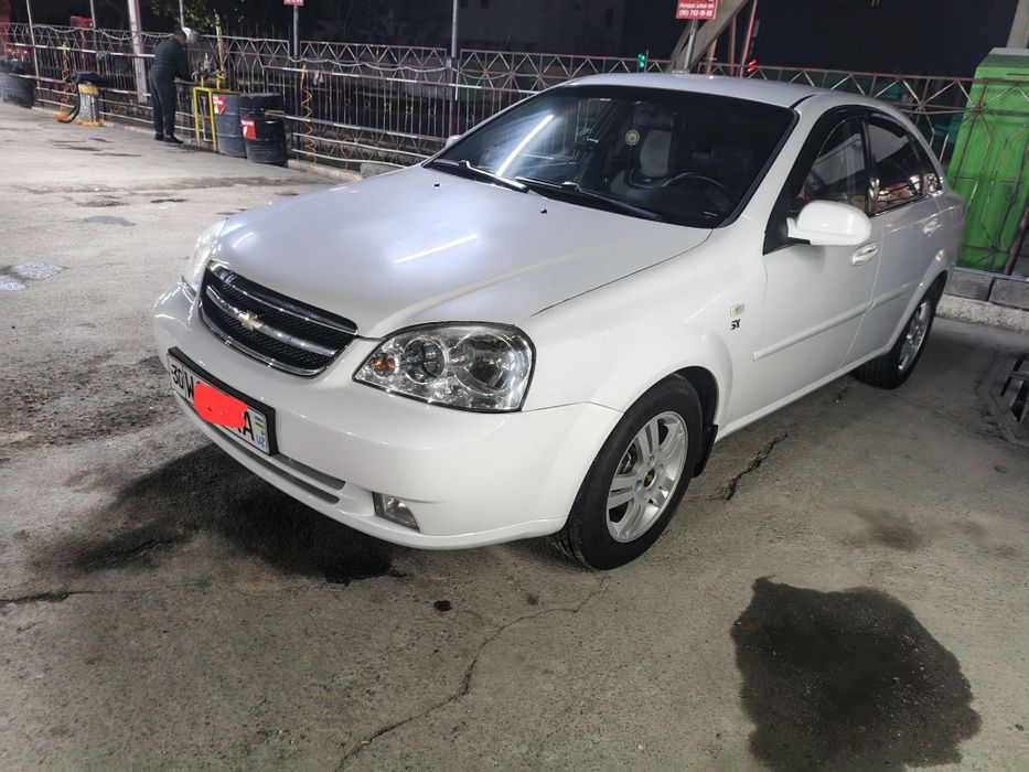 лассети 1.8  2010йил