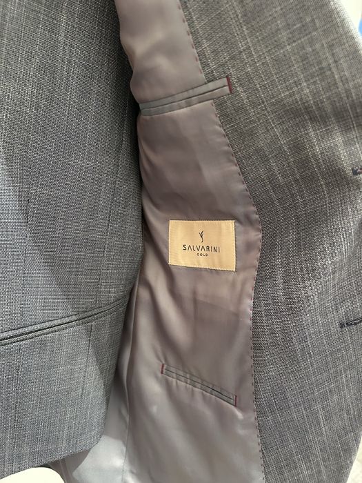 Костюм тройка продам