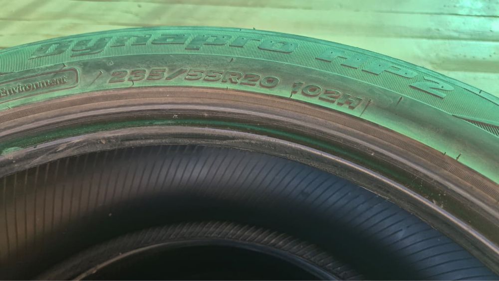 Б/у шина 235/55/20-4 дана (шт)
