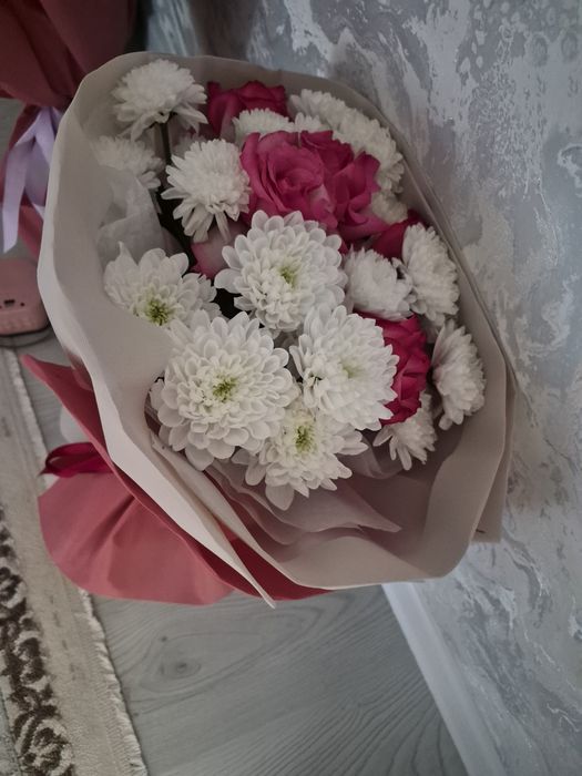 Продам цветочки красивые